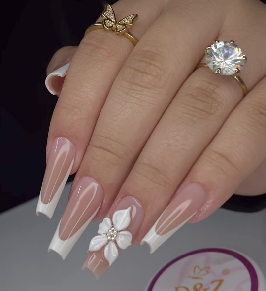 Unhas decoradas por Knanda Nails